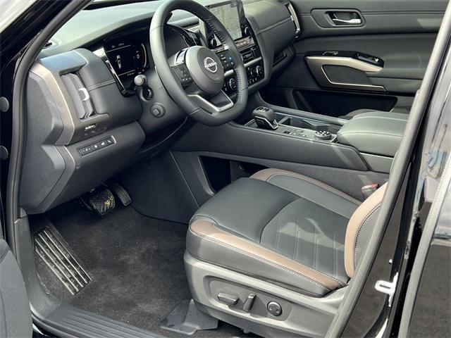 new 2025 Nissan Pathfinder car, priced at $48,840