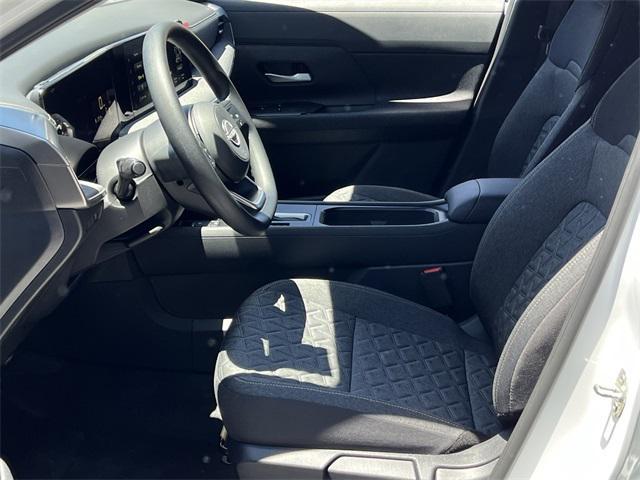 new 2025 Nissan Kicks car, priced at $25,027