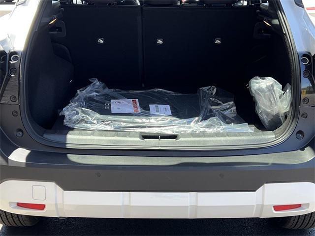 new 2025 Nissan Kicks car, priced at $25,027