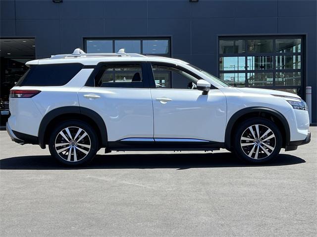new 2025 Nissan Pathfinder car, priced at $49,516