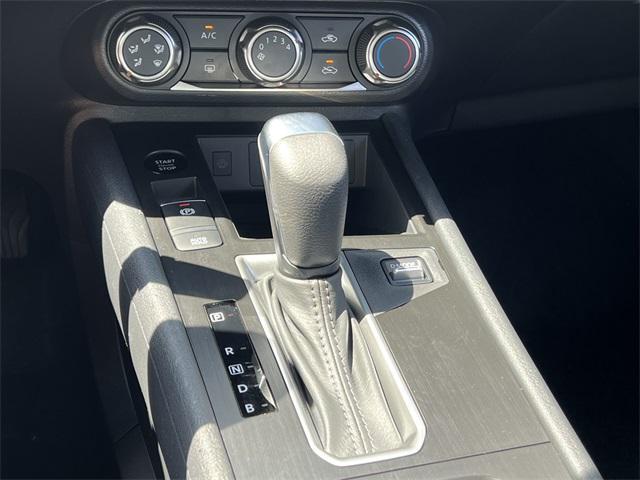 new 2025 Nissan Kicks car, priced at $25,780