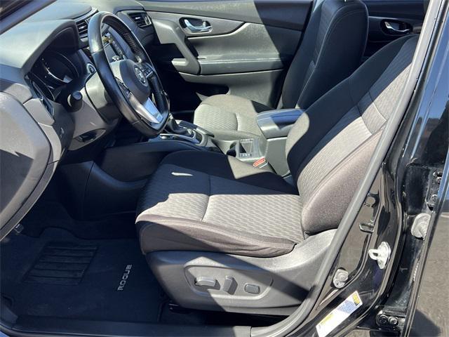 used 2020 Nissan Rogue car, priced at $15,991