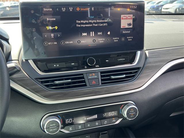 new 2025 Nissan Altima car, priced at $29,531