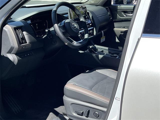 new 2025 Nissan Pathfinder car, priced at $52,438