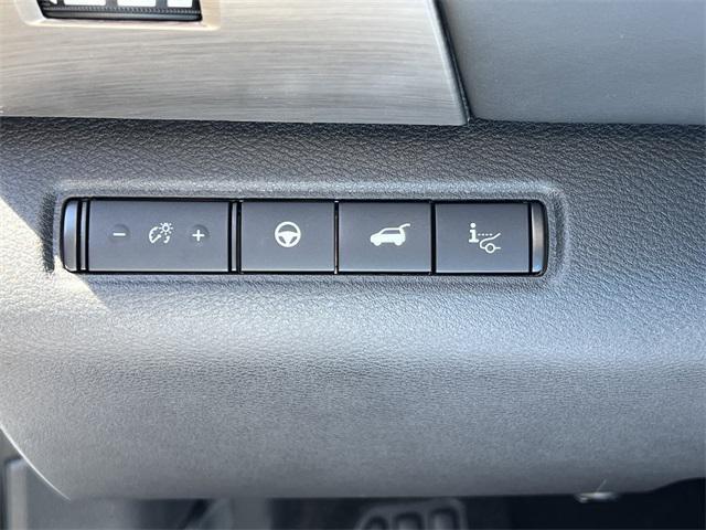 new 2025 Nissan Pathfinder car, priced at $52,438
