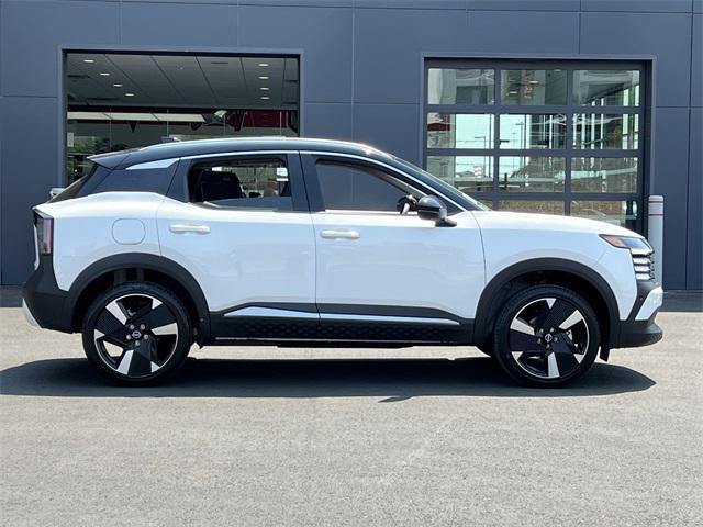 new 2025 Nissan Kicks car, priced at $28,580