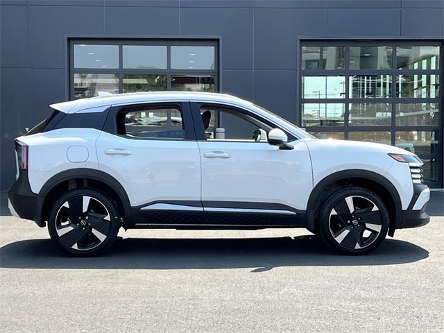 new 2025 Nissan Kicks car, priced at $28,375