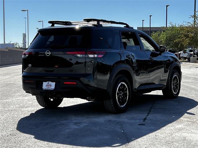 new 2025 Nissan Pathfinder car, priced at $43,961