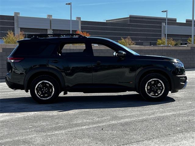 new 2025 Nissan Pathfinder car, priced at $43,961