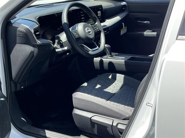 new 2025 Nissan Kicks car, priced at $27,392