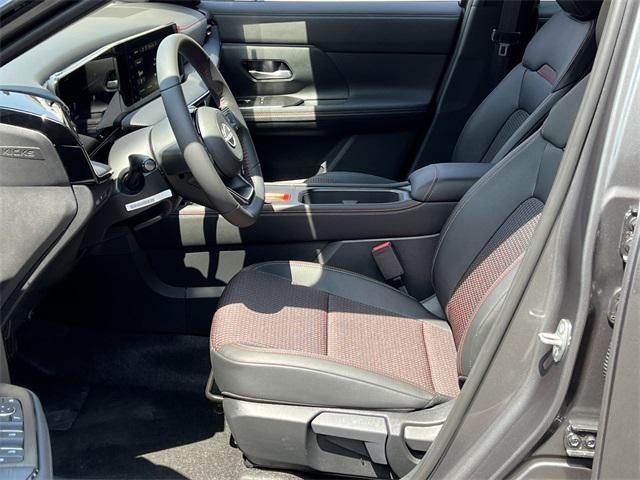 new 2025 Nissan Kicks car, priced at $28,385