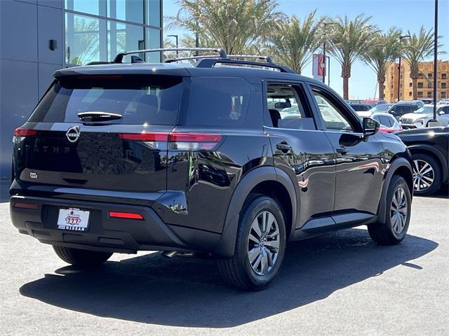 new 2025 Nissan Pathfinder car, priced at $38,927