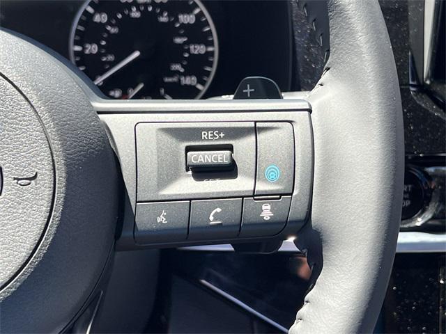new 2025 Nissan Pathfinder car, priced at $38,927
