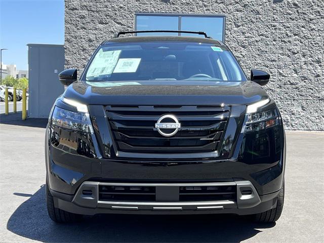 new 2025 Nissan Pathfinder car, priced at $38,927
