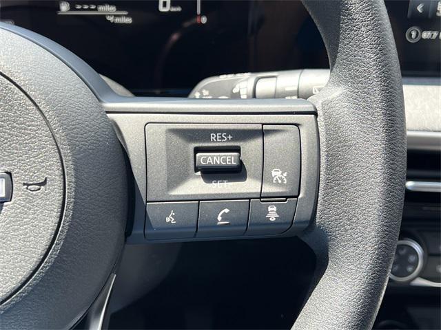 new 2025 Nissan Kicks car, priced at $28,425