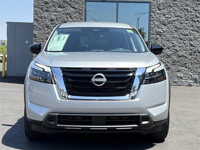 new 2025 Nissan Pathfinder car, priced at $38,590