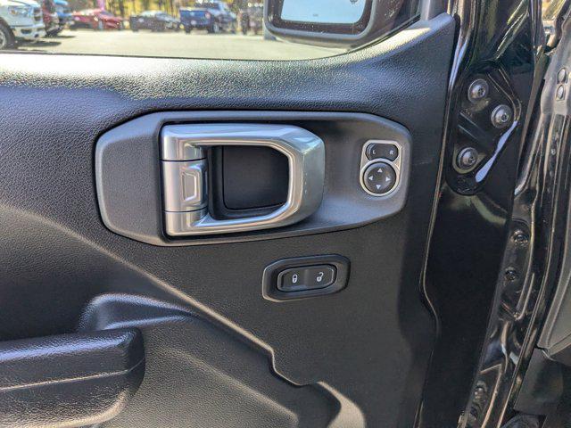 used 2022 Jeep Wrangler Unlimited car, priced at $31,990