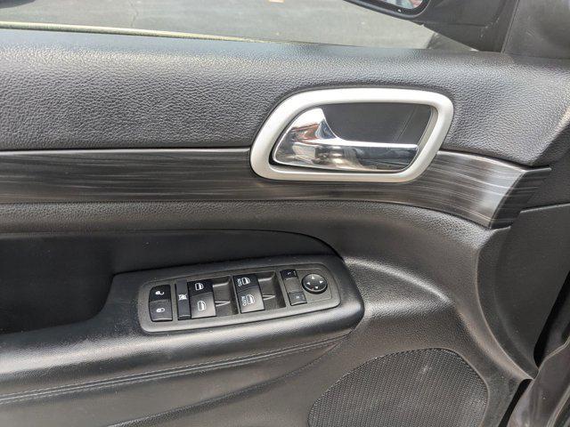 used 2021 Jeep Grand Cherokee car, priced at $32,990