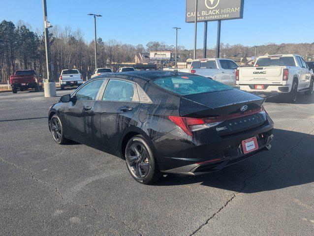 used 2022 Hyundai Elantra car