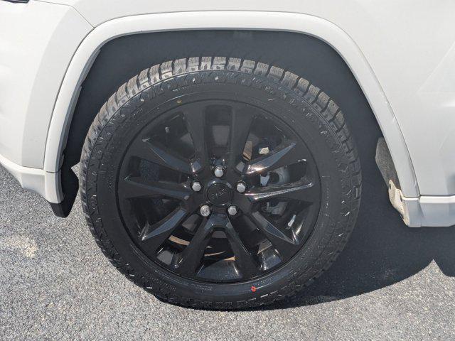 used 2021 Jeep Grand Cherokee car, priced at $27,990