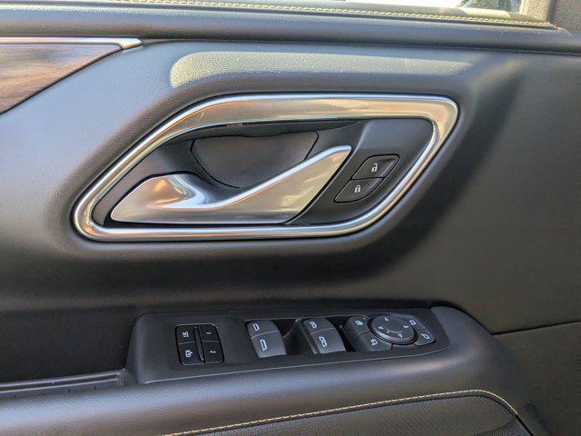 used 2022 GMC Yukon car, priced at $59,990