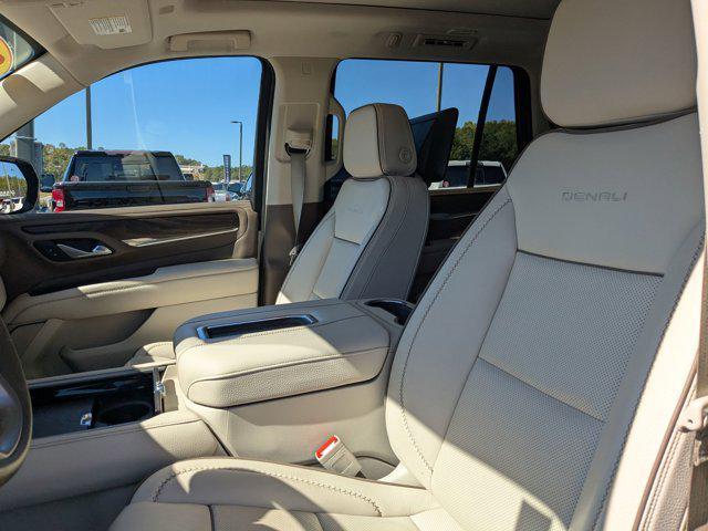 used 2023 GMC Yukon car, priced at $68,990