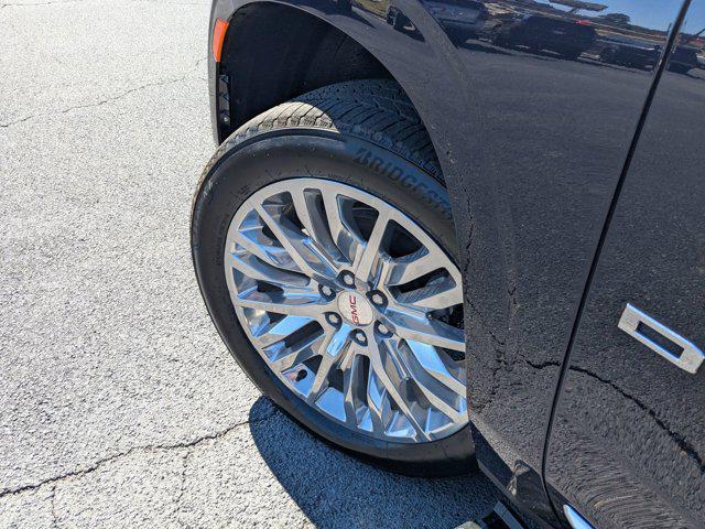 used 2023 GMC Yukon car, priced at $68,990