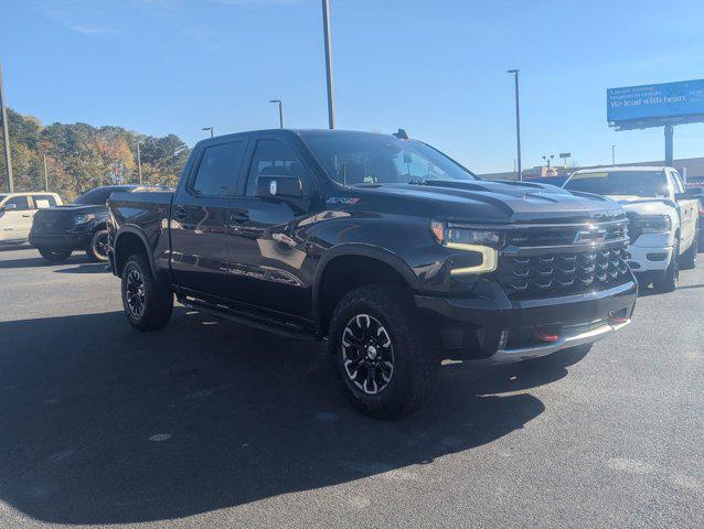 used 2022 Chevrolet Silverado 1500 car, priced at $59,990