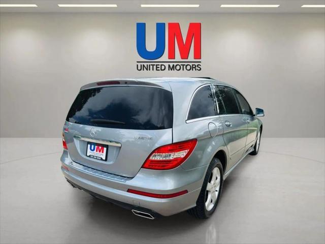 used 2011 Mercedes-Benz R-Class car, priced at $12,999