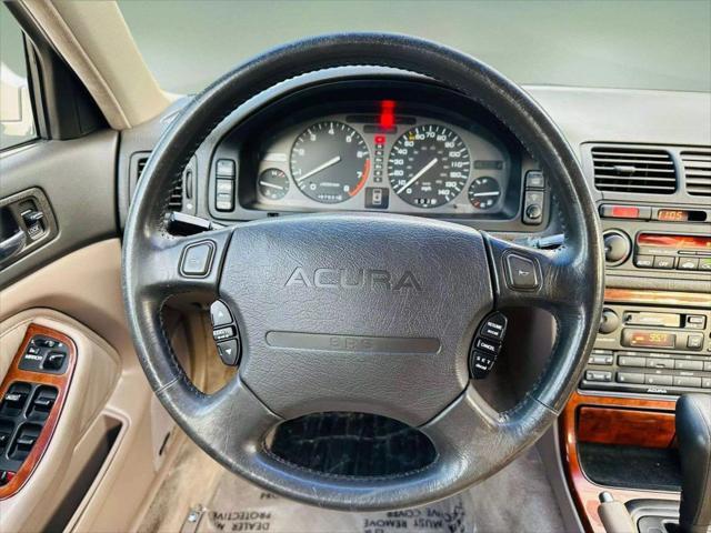 used 1992 Acura Legend car, priced at $14,999
