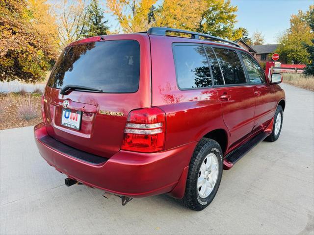 used 2002 Toyota Highlander car, priced at $5,999