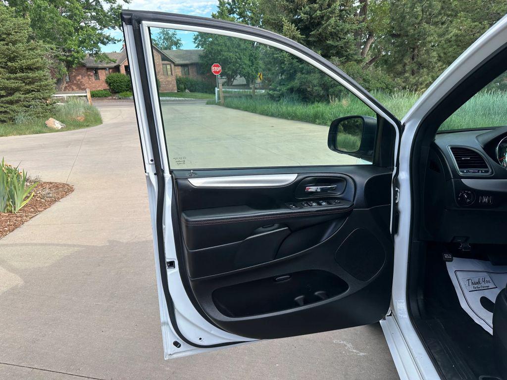 used 2019 Dodge Grand Caravan car, priced at $9,999