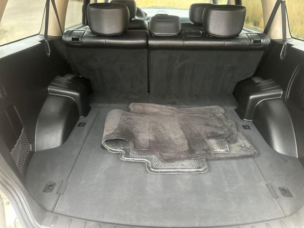 used 2007 Mitsubishi Endeavor car, priced at $5,999