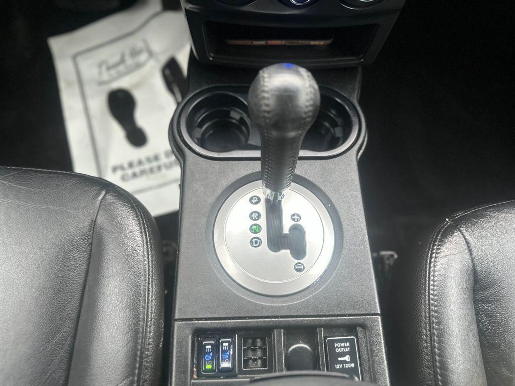 used 2007 Mitsubishi Endeavor car, priced at $5,999