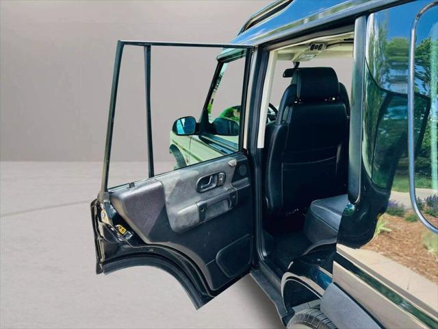 used 2004 Land Rover Discovery car, priced at $12,999