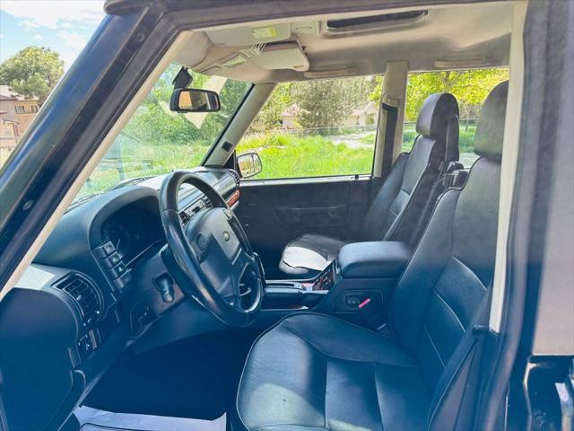 used 2004 Land Rover Discovery car, priced at $13,999