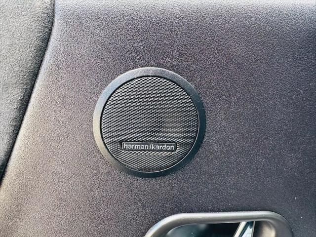 used 2004 Land Rover Discovery car, priced at $13,999