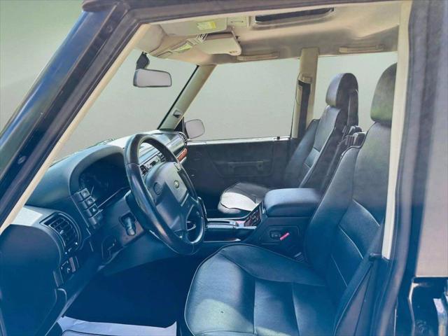used 2004 Land Rover Discovery car, priced at $12,999