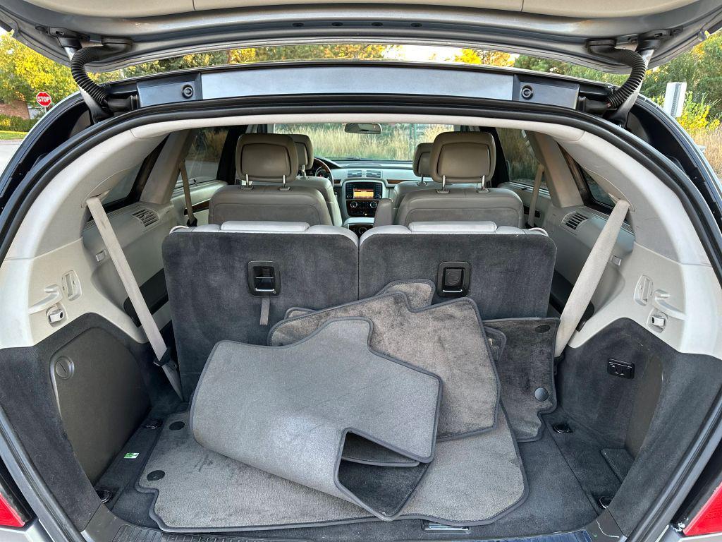 used 2011 Mercedes-Benz R-Class car, priced at $7,999