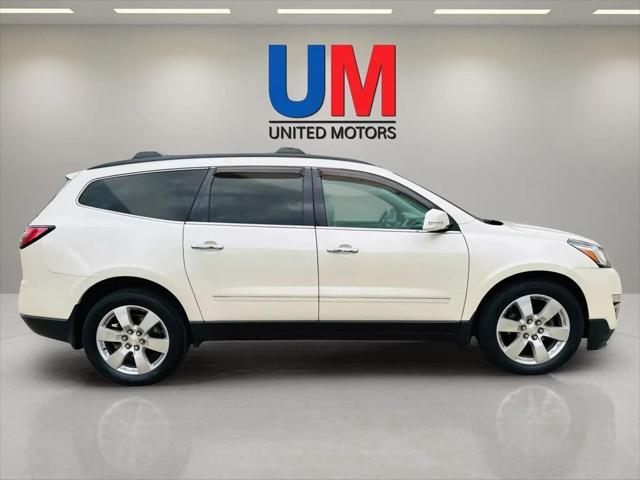 used 2014 Chevrolet Traverse car, priced at $9,999