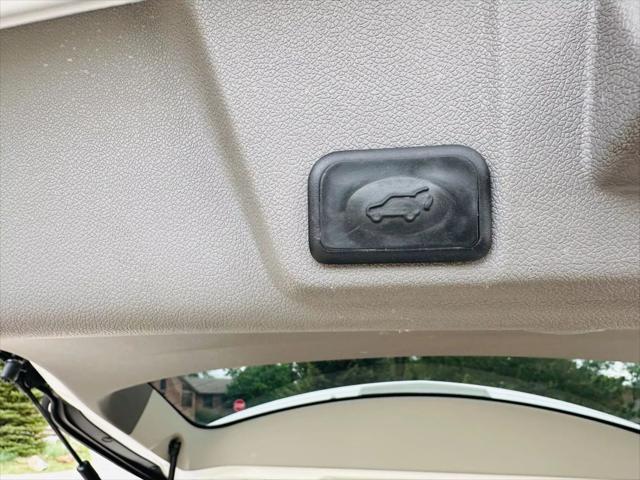 used 2014 Chevrolet Traverse car, priced at $9,999
