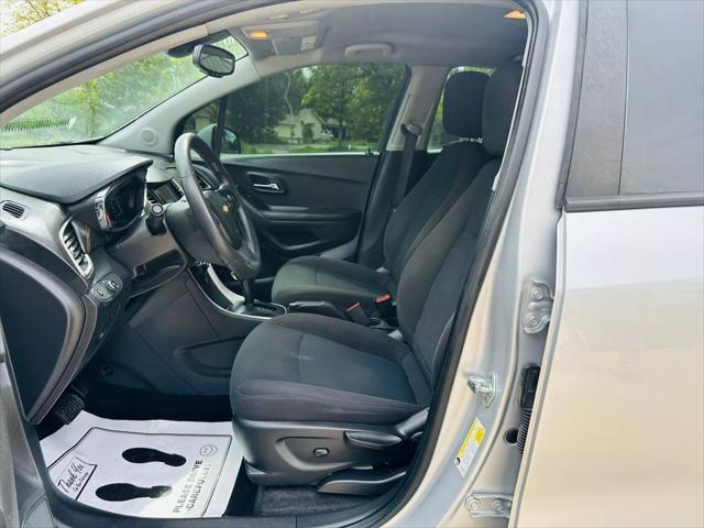 used 2022 Chevrolet Trax car, priced at $13,999