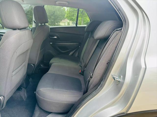 used 2022 Chevrolet Trax car, priced at $13,999