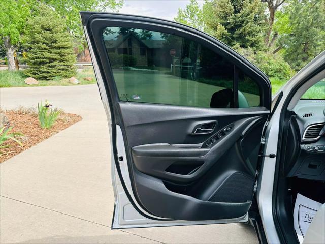 used 2022 Chevrolet Trax car, priced at $13,999