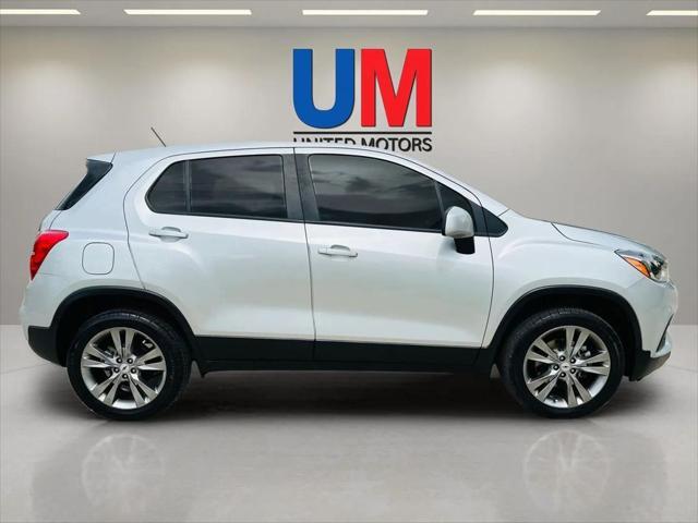 used 2022 Chevrolet Trax car, priced at $13,999