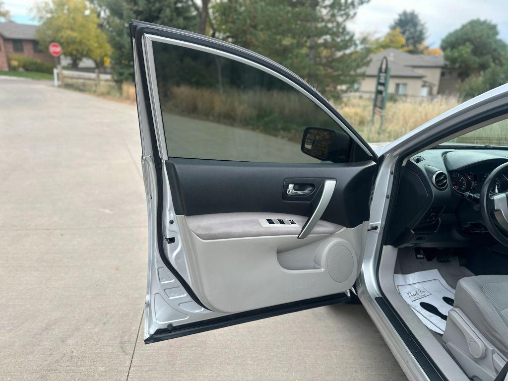 used 2013 Nissan Rogue car, priced at $6,499