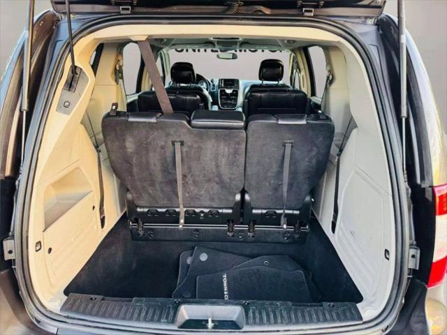 used 2015 Chrysler Town & Country car, priced at $9,499