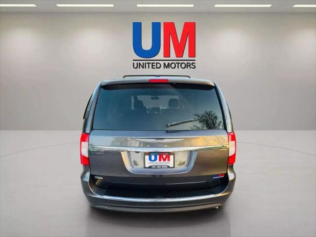 used 2015 Chrysler Town & Country car, priced at $9,499