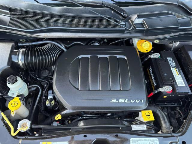 used 2015 Chrysler Town & Country car, priced at $9,499