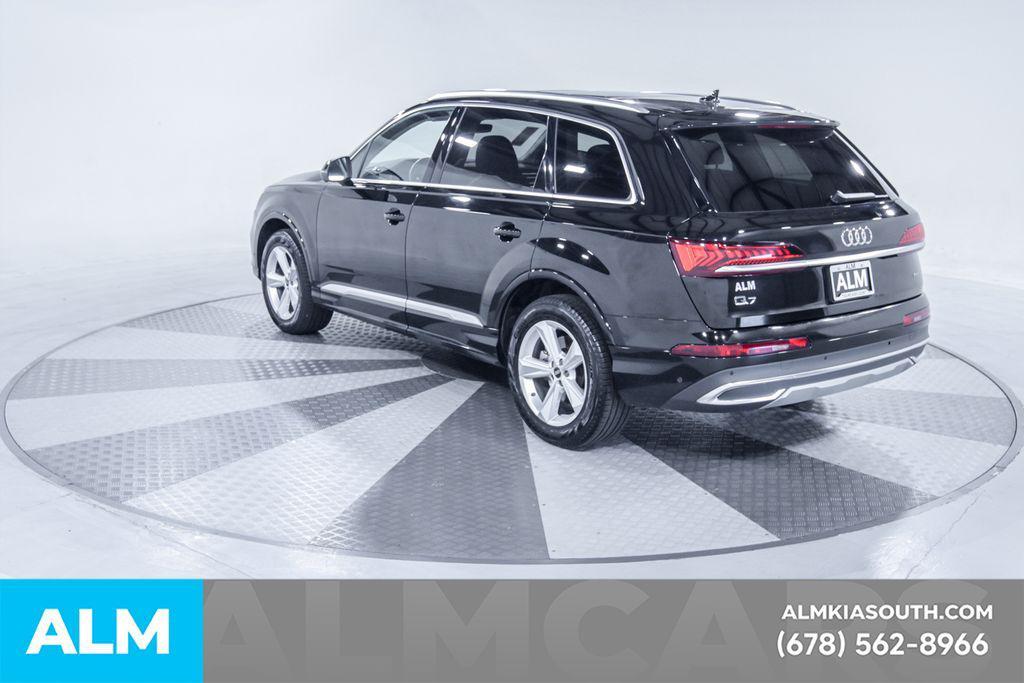 used 2024 Audi Q7 car, priced at $35,420